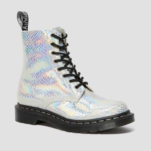 Dr Martens 1460 Pascal White Snake Metallic Suede Boots Women’s size 9 NEW